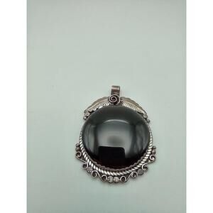 Arrow Novelty Sterling Onyx Statement Pendant 25.9g
